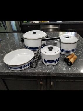 Cathrineholm 7 piece compact cook set Limited Edition